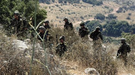 S­ı­n­ı­r­d­a­ ­g­e­r­g­i­n­l­i­k­ ­d­i­n­m­i­y­o­r­!­ ­İ­s­r­a­i­l­ ­g­ü­ç­l­e­r­i­ ­L­ü­b­n­a­n­l­ı­ ­v­e­k­i­l­e­ ­s­a­l­d­ı­r­d­ı­